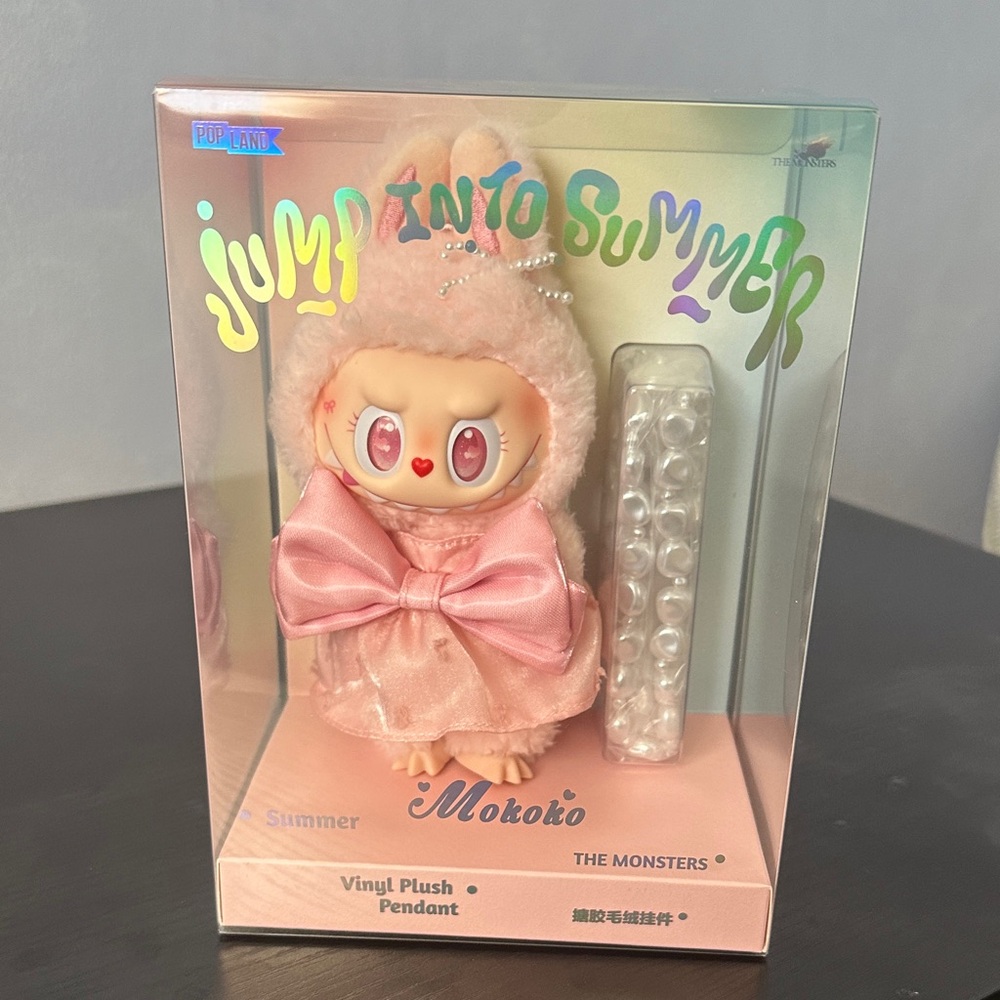 POP MART Popland Mokoko 'Jump Into Summer' Pink Plush Pendant (NIB)